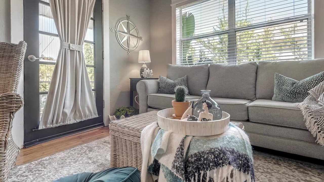 Photo of Livingroom in New Suburb Beautiful