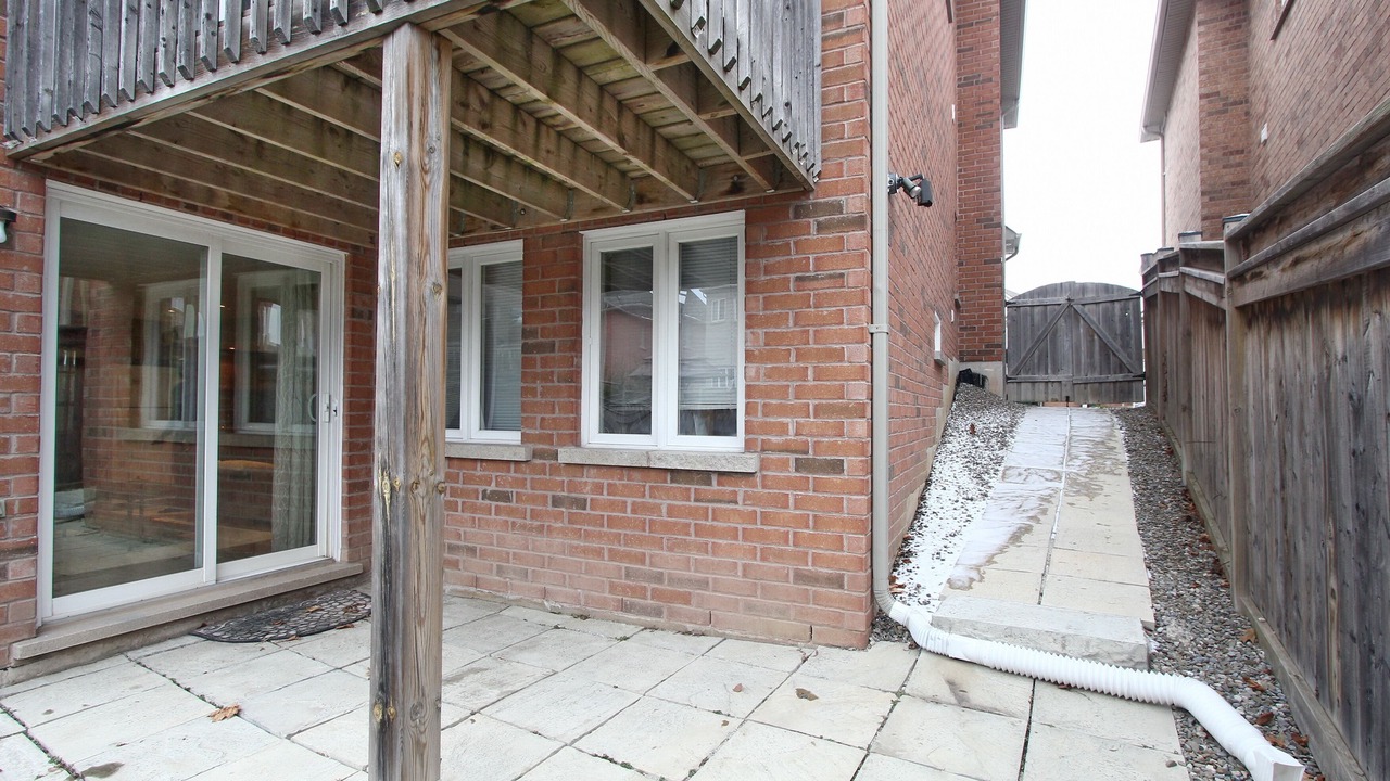 Photo of Outdoor in Brampton