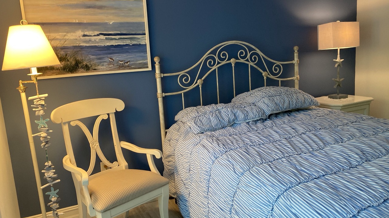 Photo of Bedroom in Glenbrook