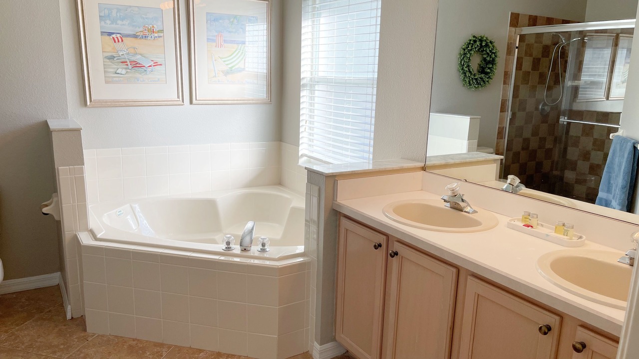 Photo of Bathroom in Haines City