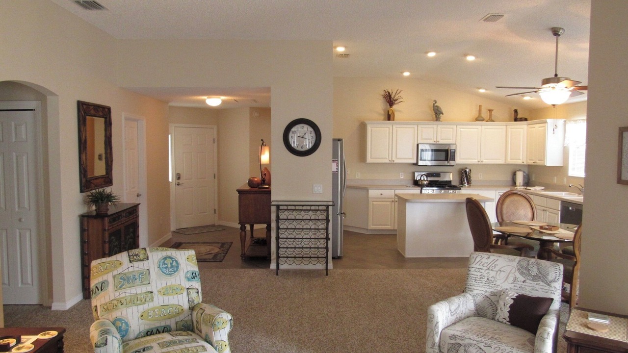 Photo of Livingroom in Sabal Chase