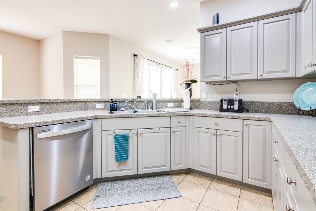 Photo of Kitchen in Bearss Plaza