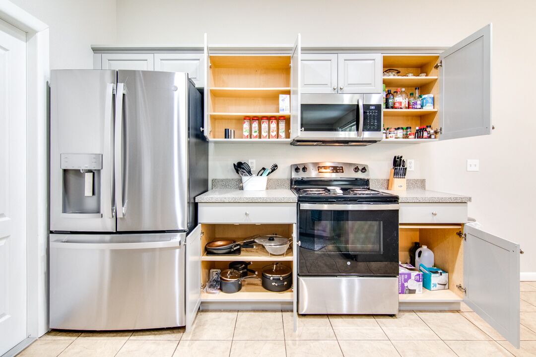 Photo of Kitchen in Bearss Plaza