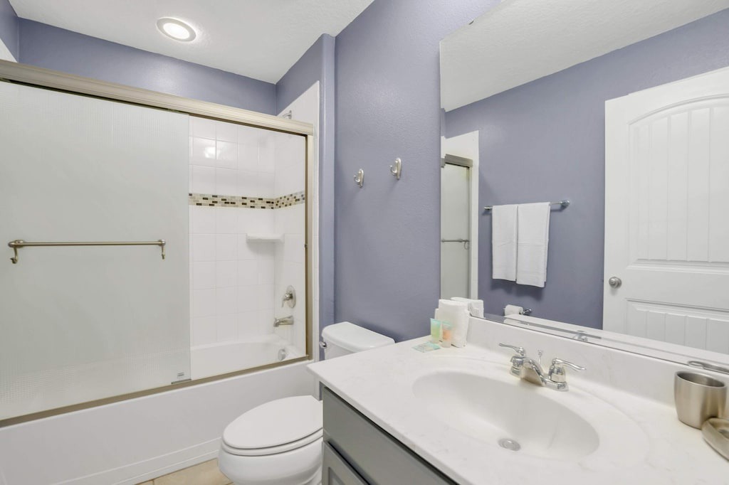 Photo of Bathroom in Loughman