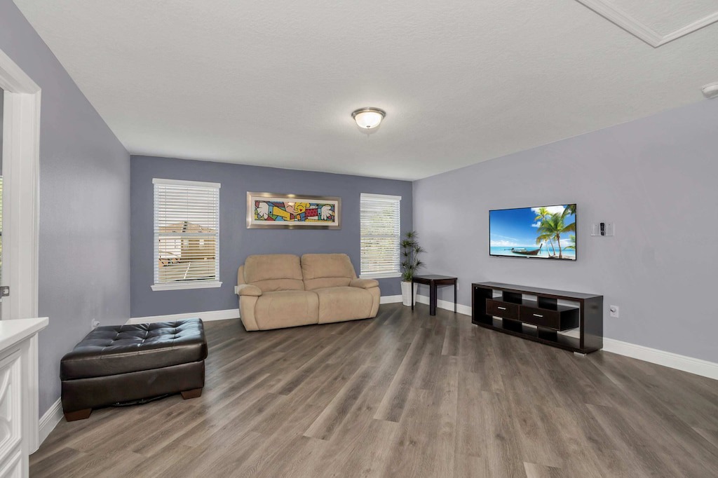 Photo of Livingroom in Loughman