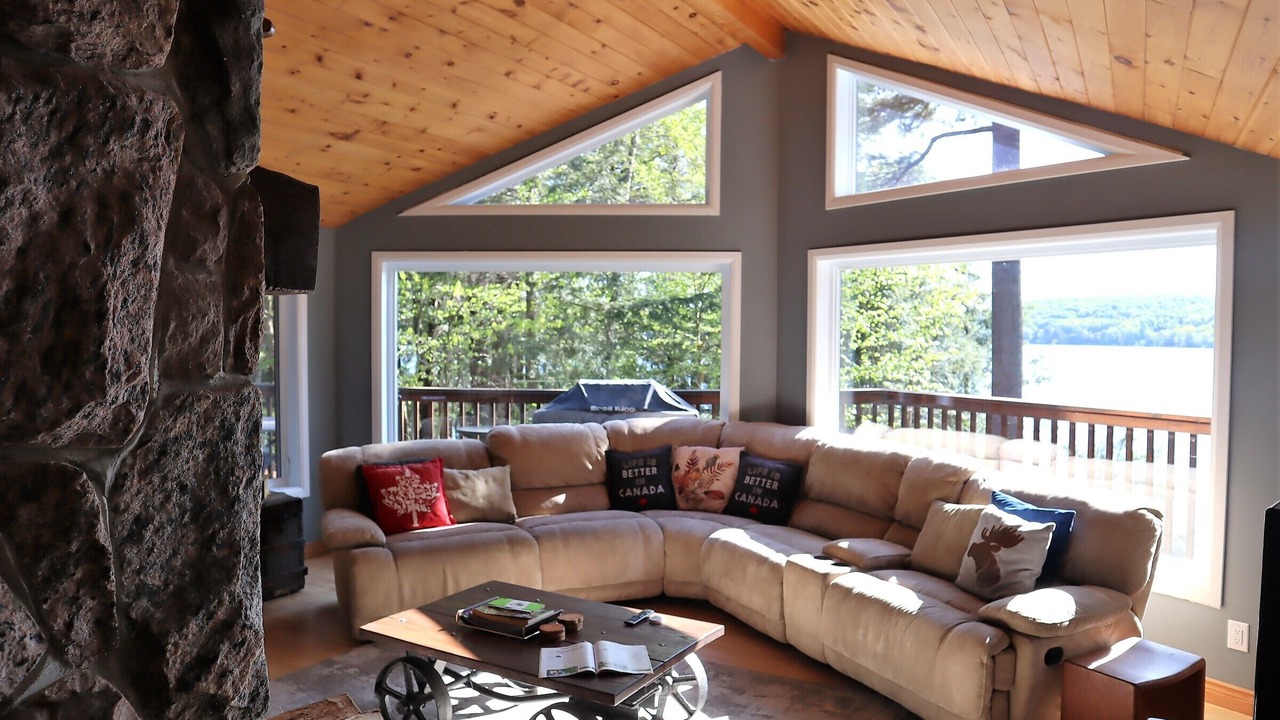 Photo of Livingroom in Armour