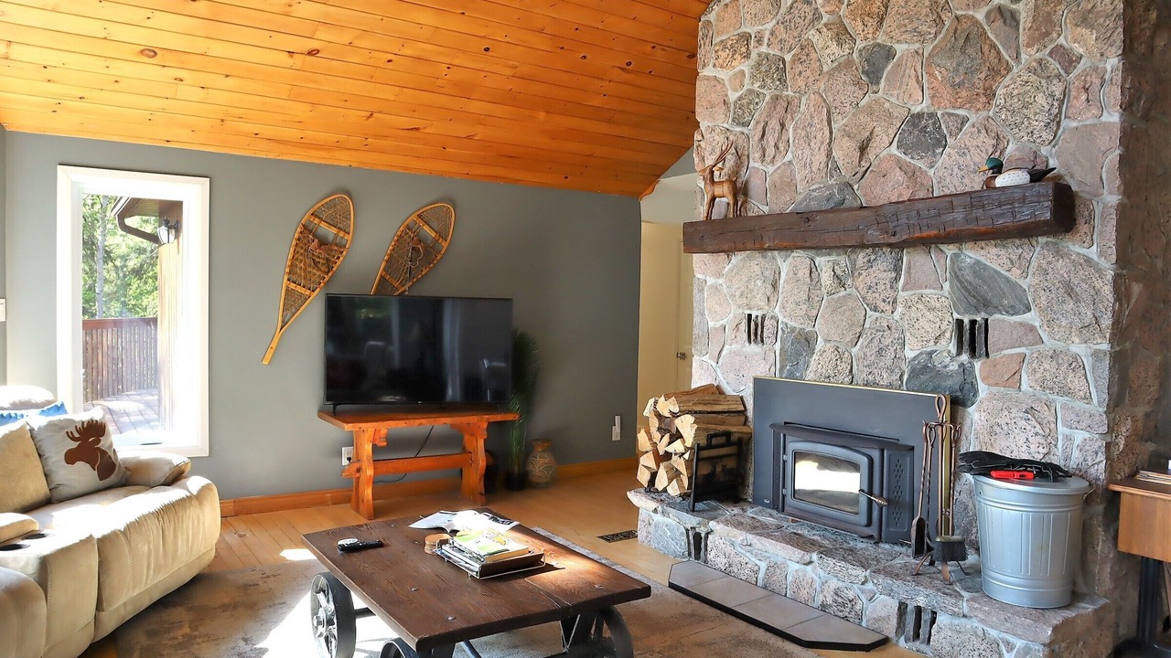 Photo of Livingroom in Armour