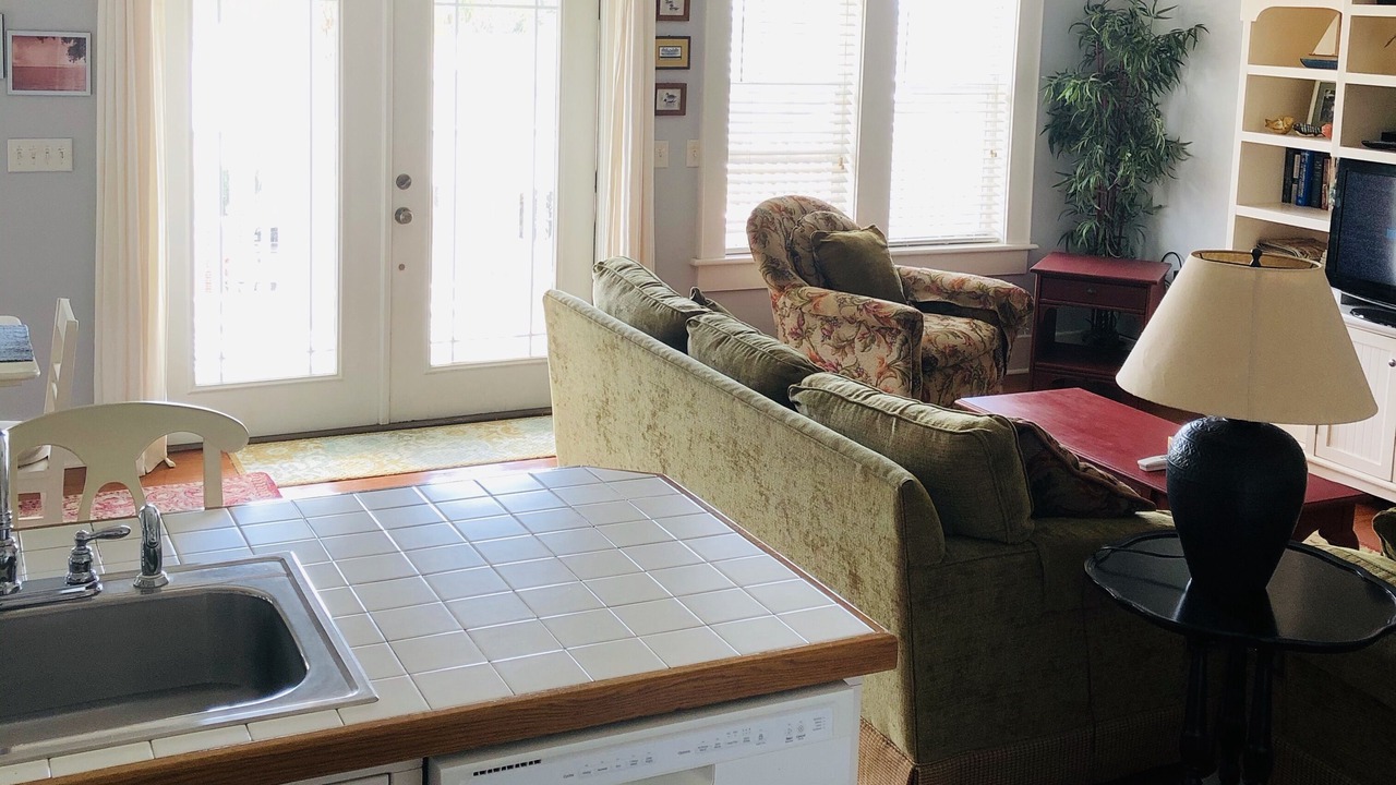 Photo of Livingroom in Babson Park