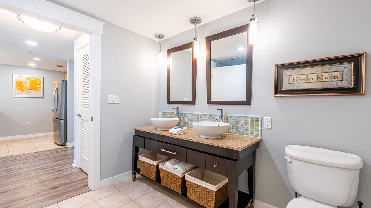 Photo of Bathroom in Baytowne Wharf