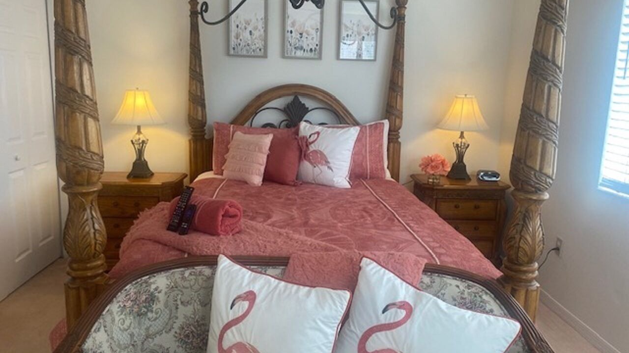 Photo of Bedroom in Thousand Oaks