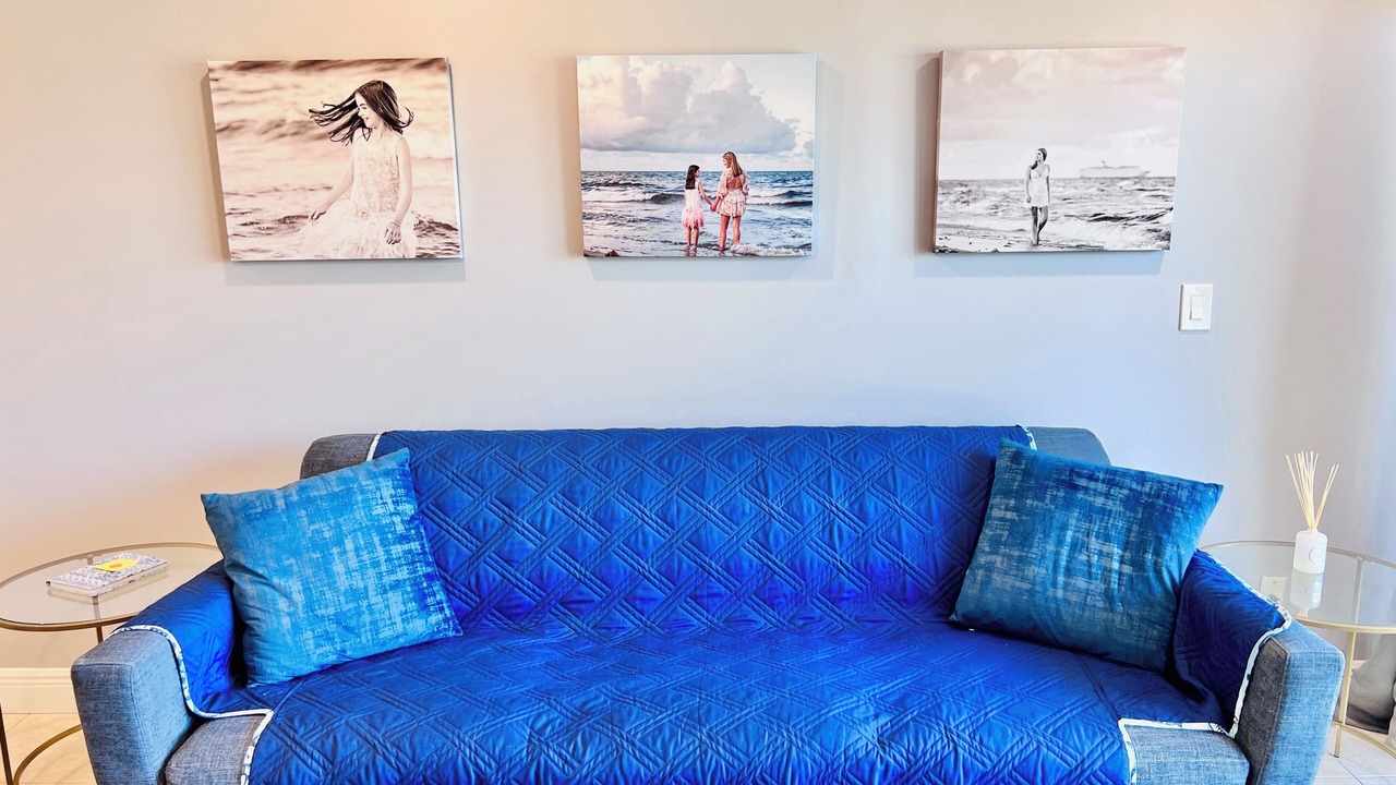 Photo of Livingroom in Central Beach
