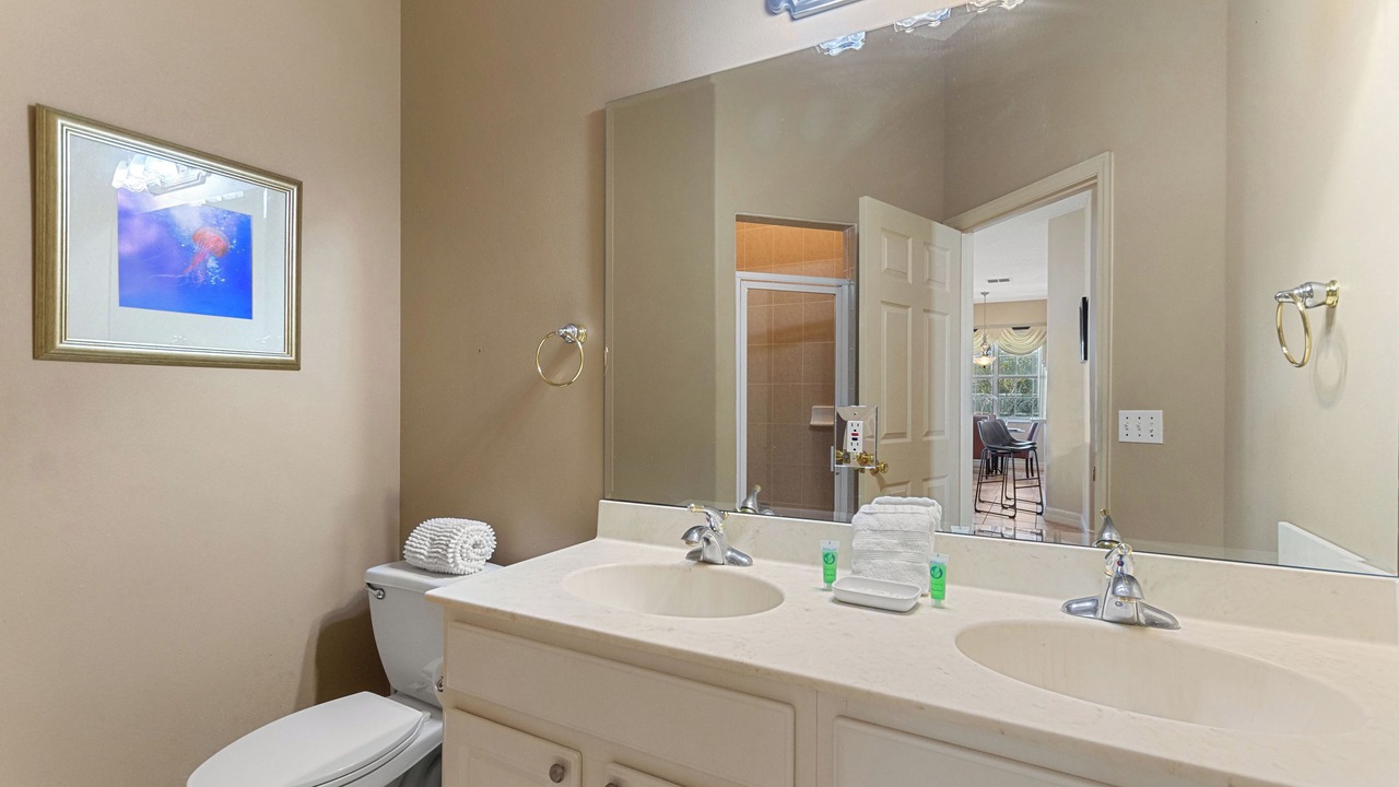 Photo of Bathroom in Hillcrest Estates