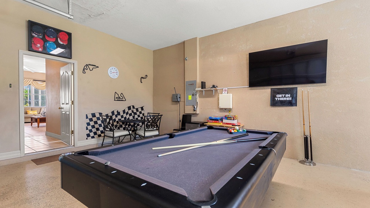 Photo of Outdoor in Hillcrest Estates