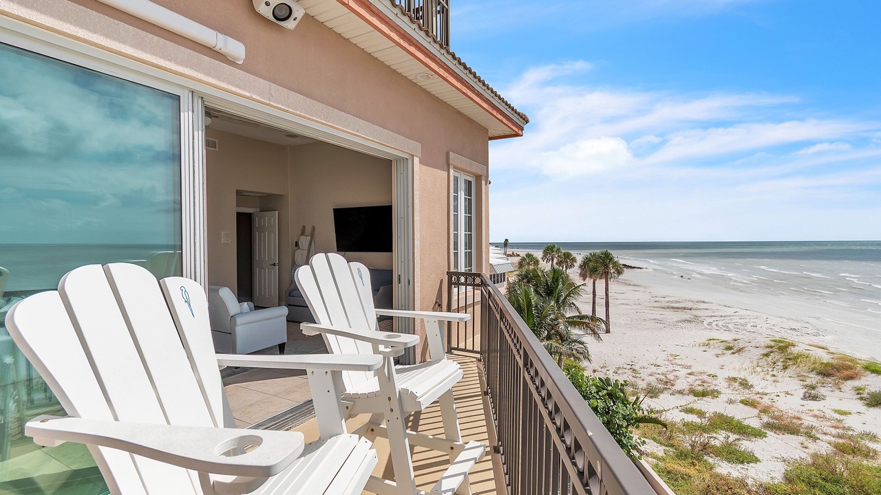 Photo of Patio Balcony in Redington Shores