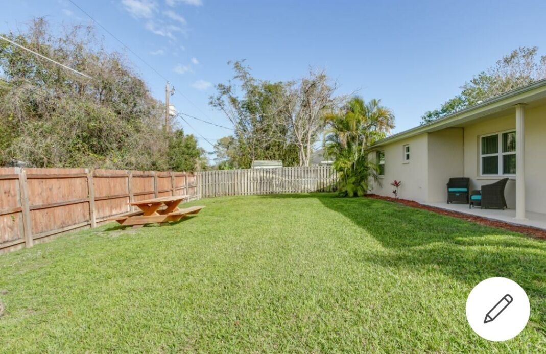 Photo of Outdoor in West Melbourne