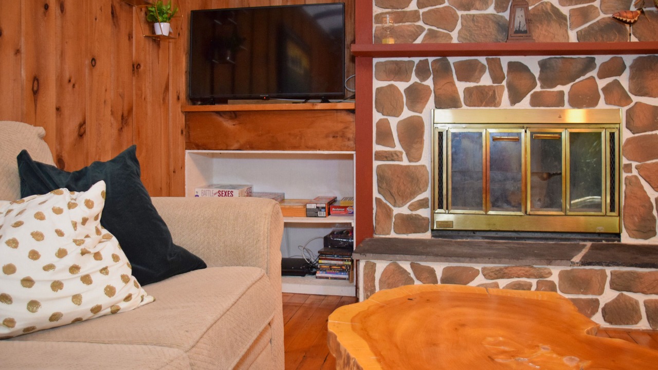 Photo of Livingroom in Huron-Kinloss