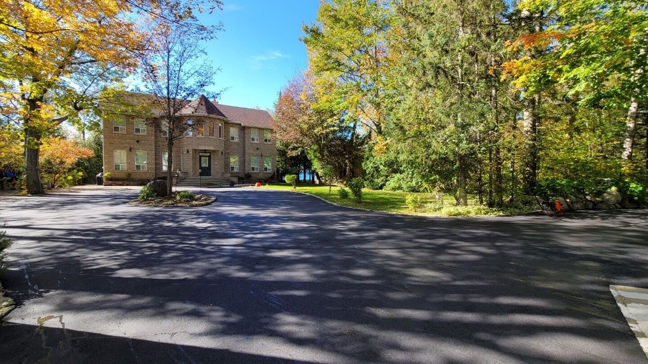 Photo of Outdoor in Tiny