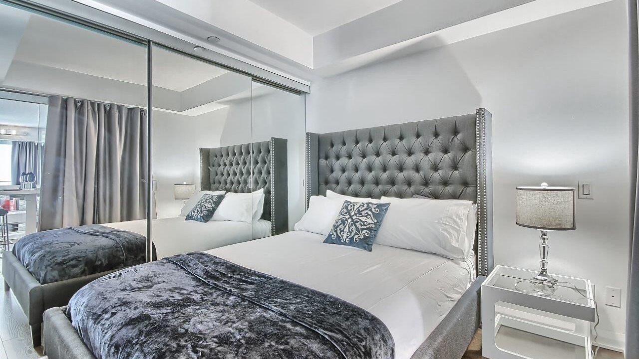 Photo of Bedroom in Bloor-Yorkville