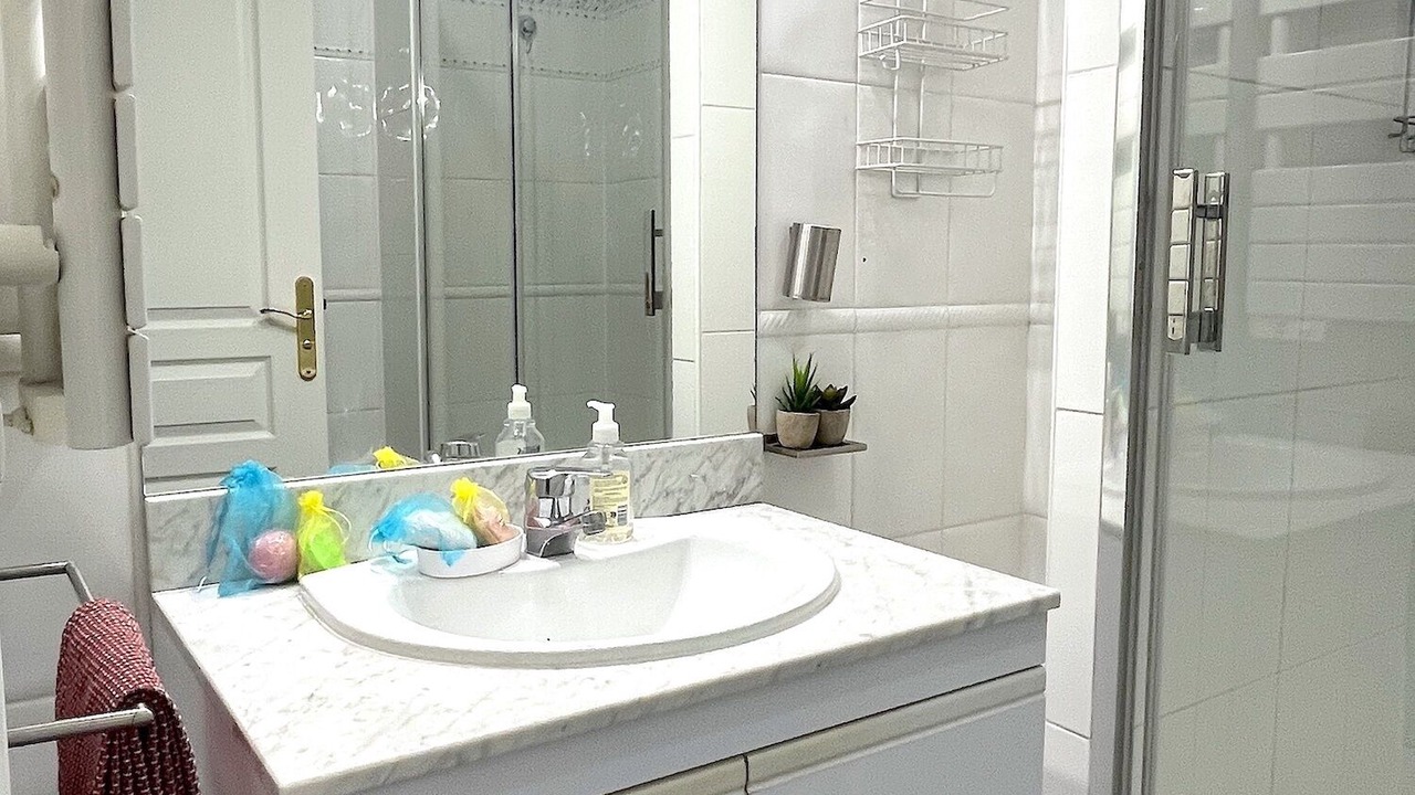 Photo of Bathroom in Madeleine