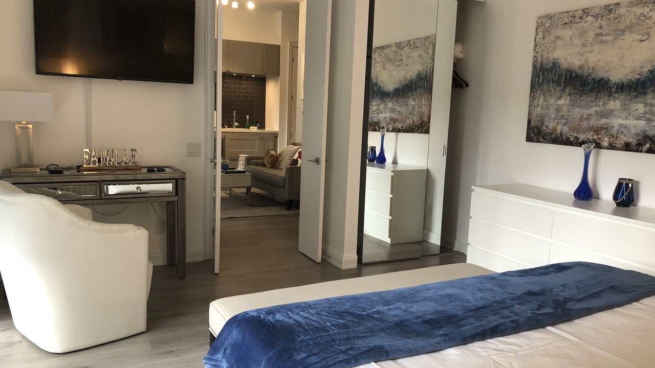 Photo of Bedroom in Bloor-Yorkville