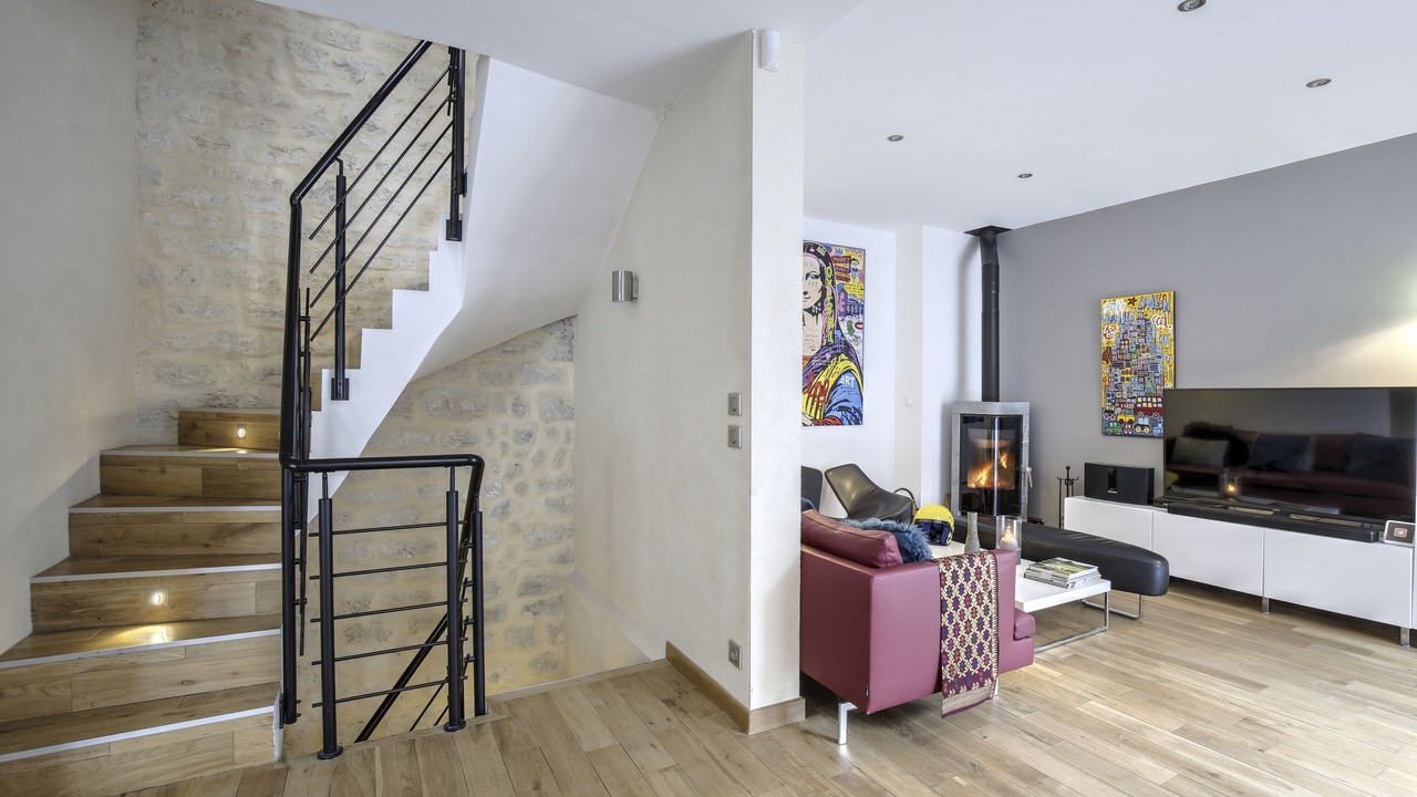 Photo of Livingroom in 15th Arrondissement