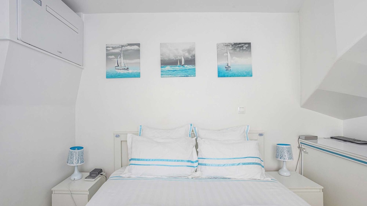 Photo of Bedroom in 11th Arrondissement