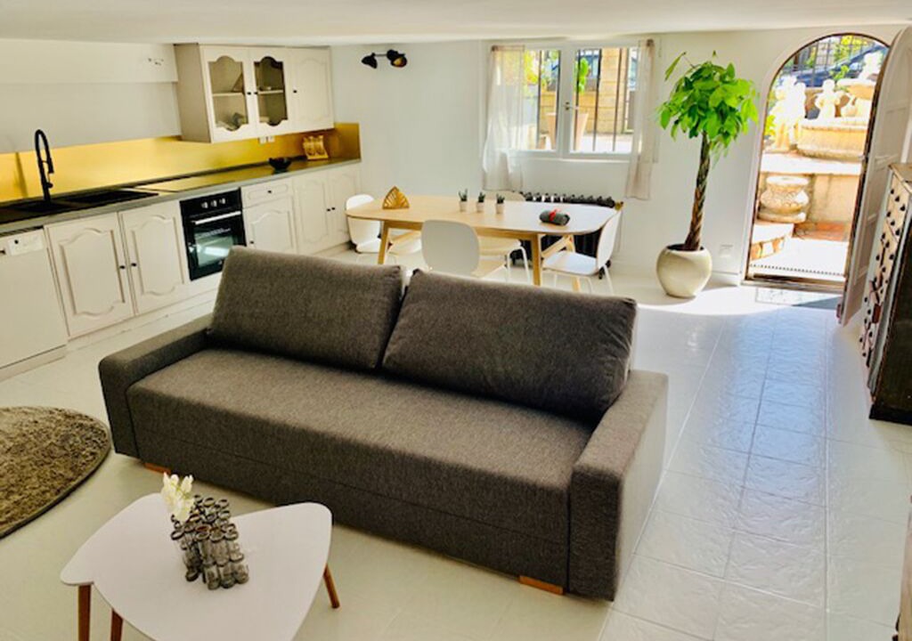 Photo of Livingroom in Le Bois de Gaumont