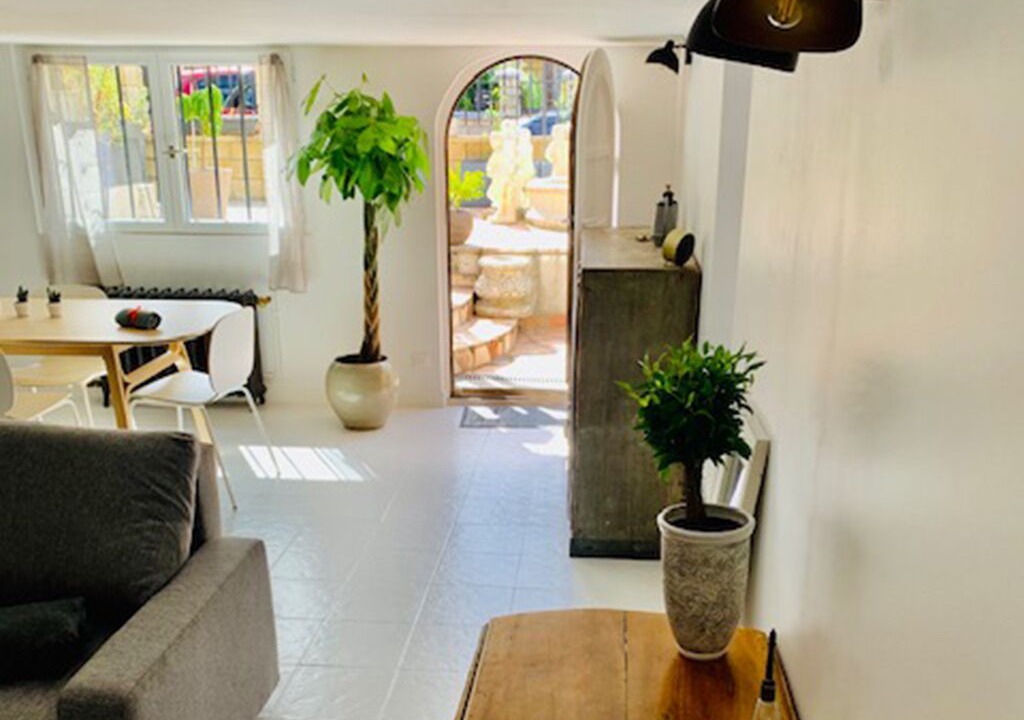 Photo of Livingroom in Le Bois de Gaumont