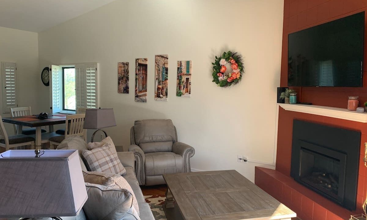 Photo of Livingroom in Yavapai Hills