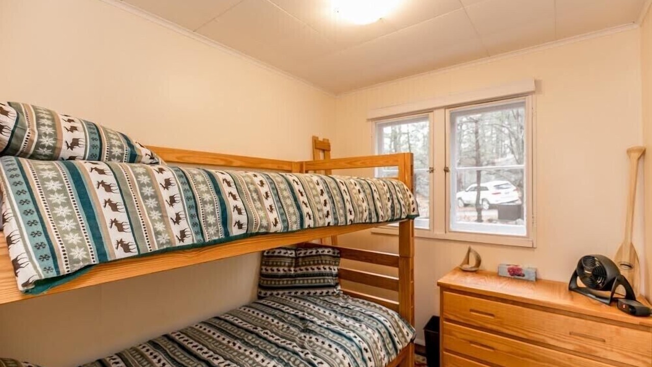 Photo of Bedroom in Muskoka Lakes
