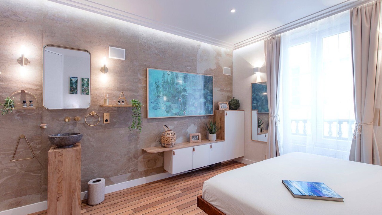 Photo of Bedroom in Val-de-Grace