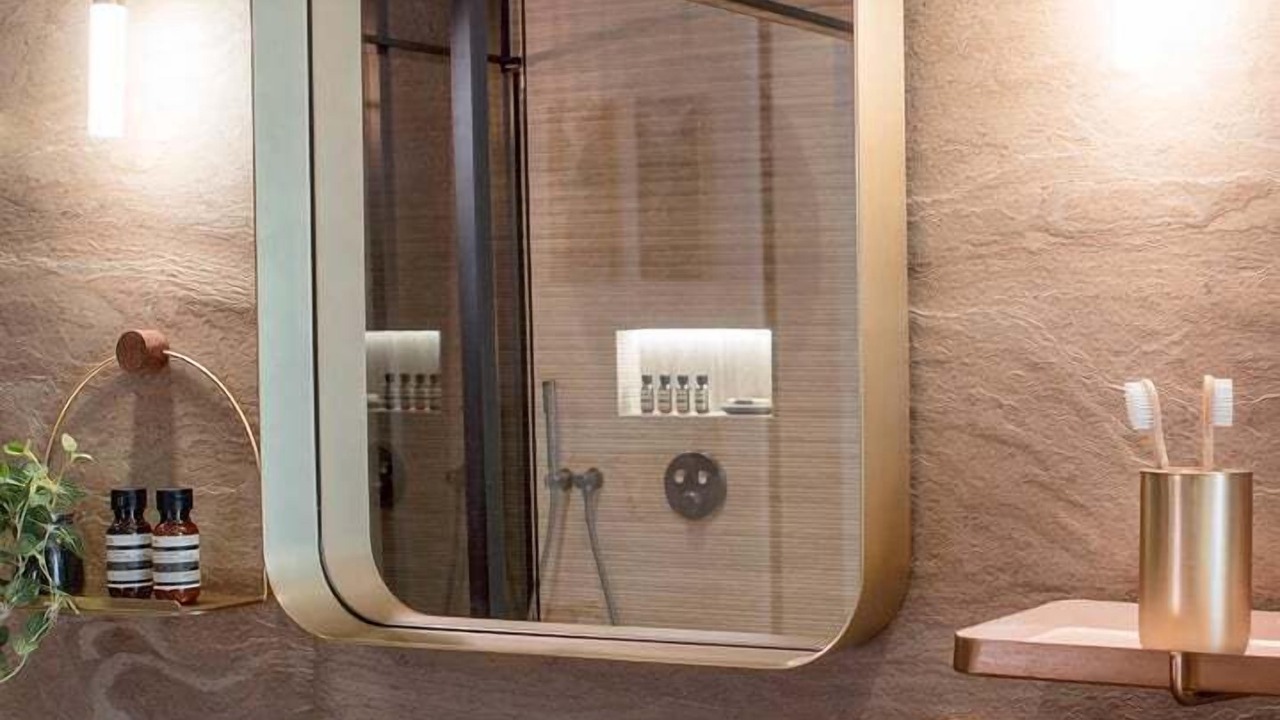 Photo of Bathroom in Val-de-Grace