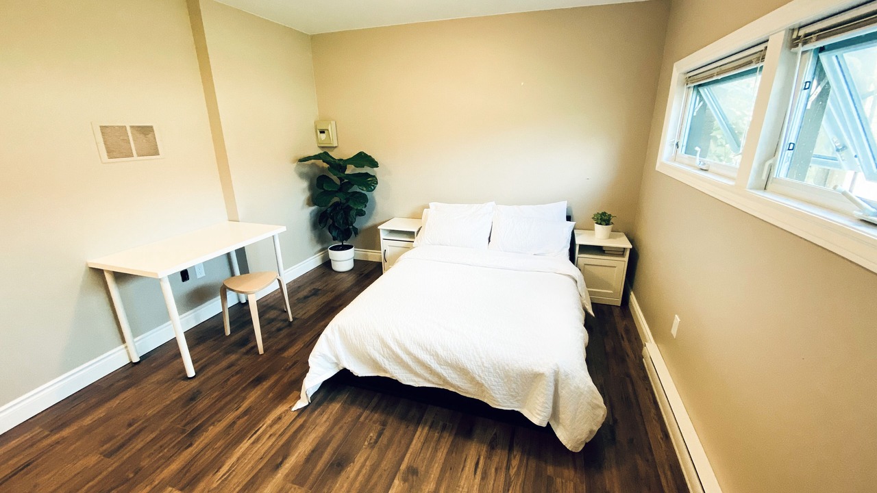 Photo of Bedroom in Kincardine