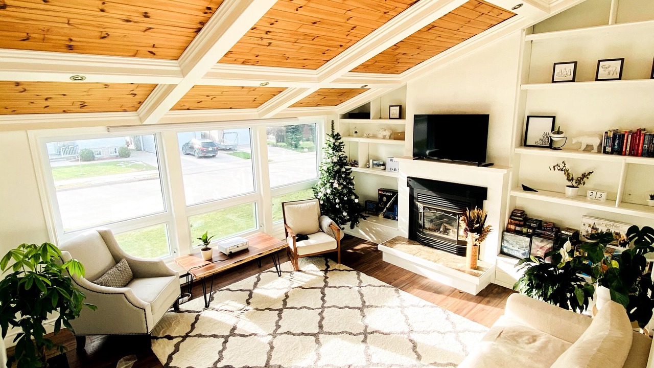 Photo of Livingroom in Kincardine