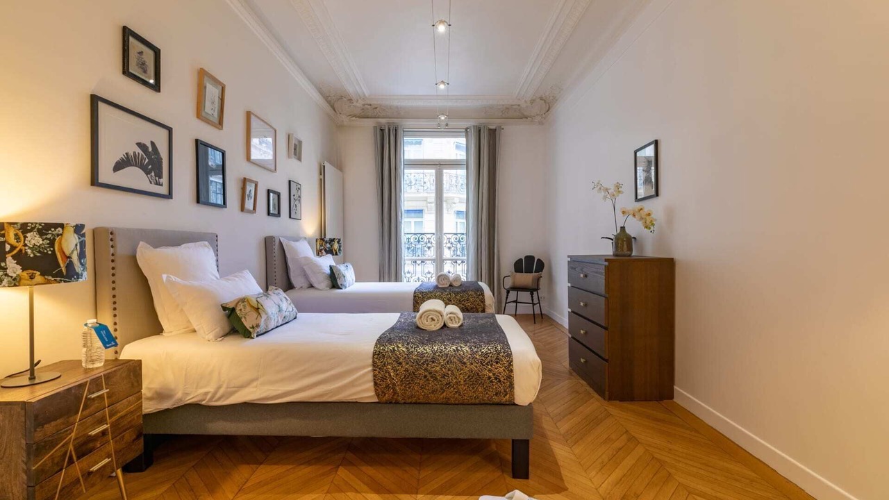 Photo of Bedroom in Champs-Elysees