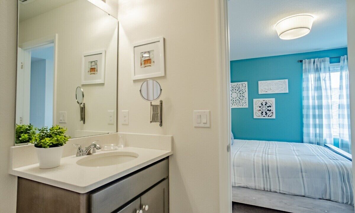 Photo of Bathroom in West Haven