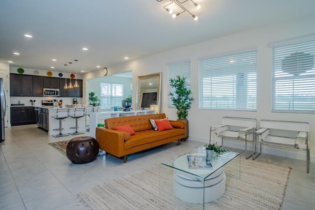 Photo of Livingroom in West Haven