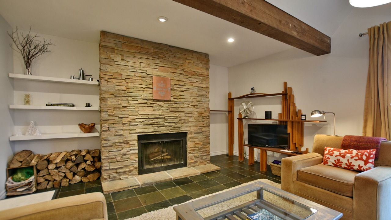 Photo of Livingroom in Markdale