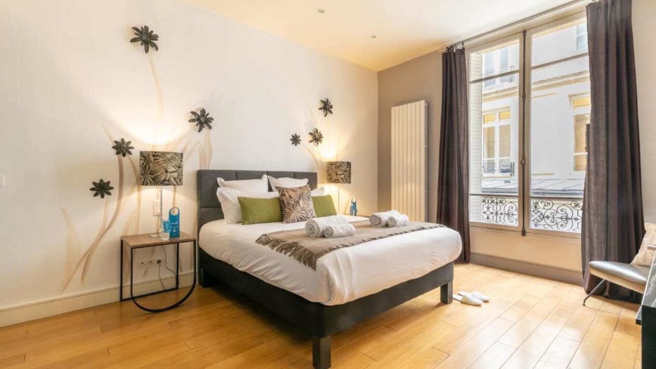 Photo of Bedroom in Champs-Elysees