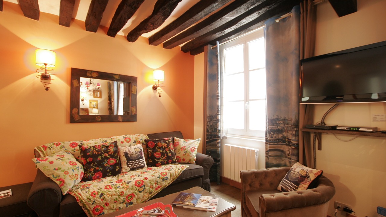 Photo of Livingroom in Sorbonne