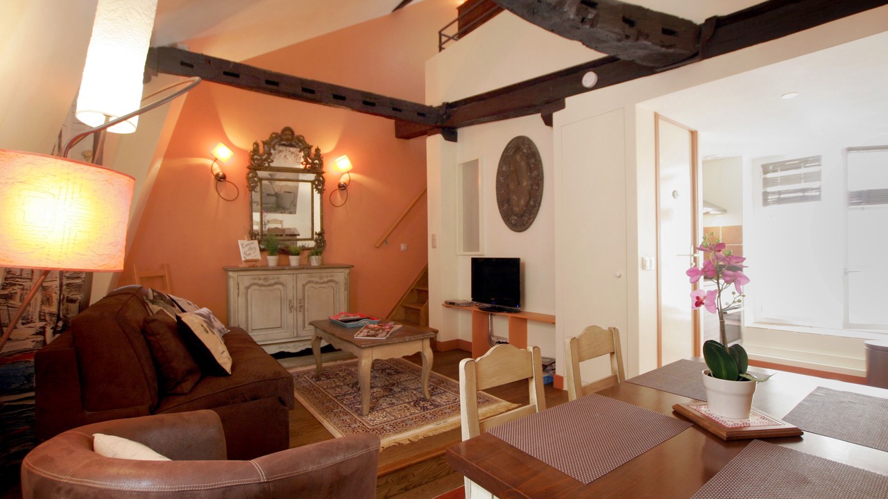 Photo of Livingroom in Sorbonne