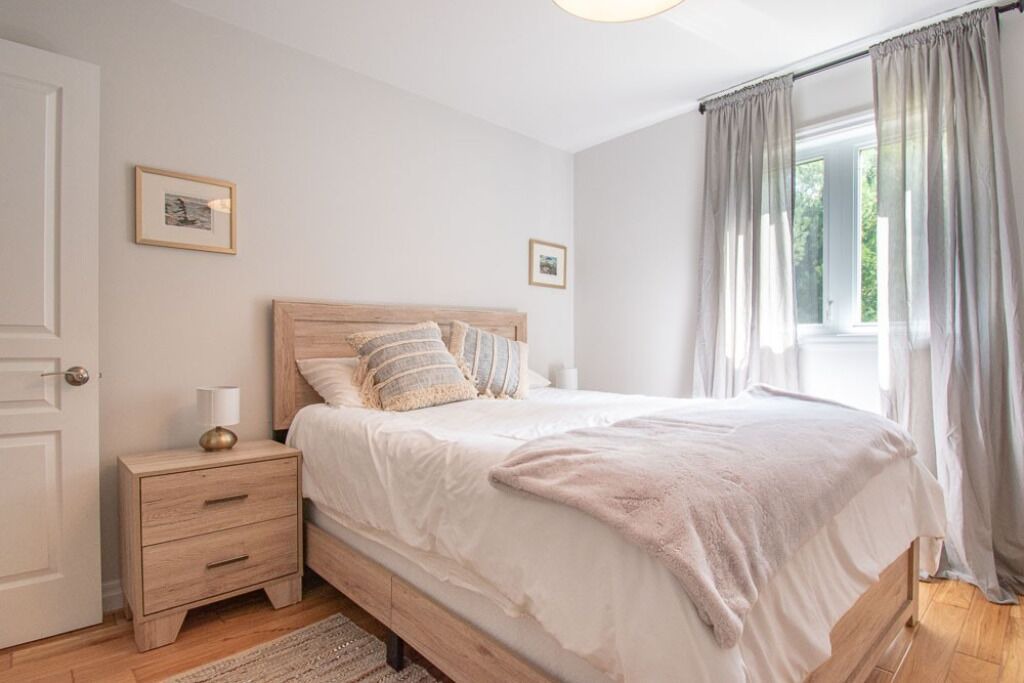 Photo of Bedroom in Joly