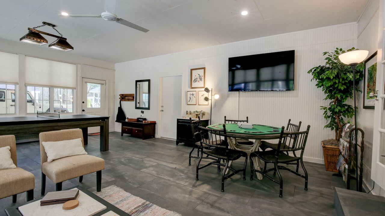 Photo of Bedroom in Point Clear