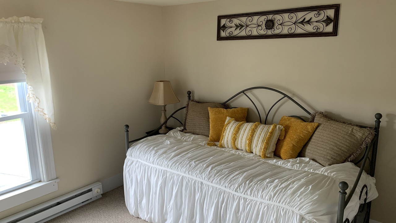 Photo of Bedroom in Hamilton