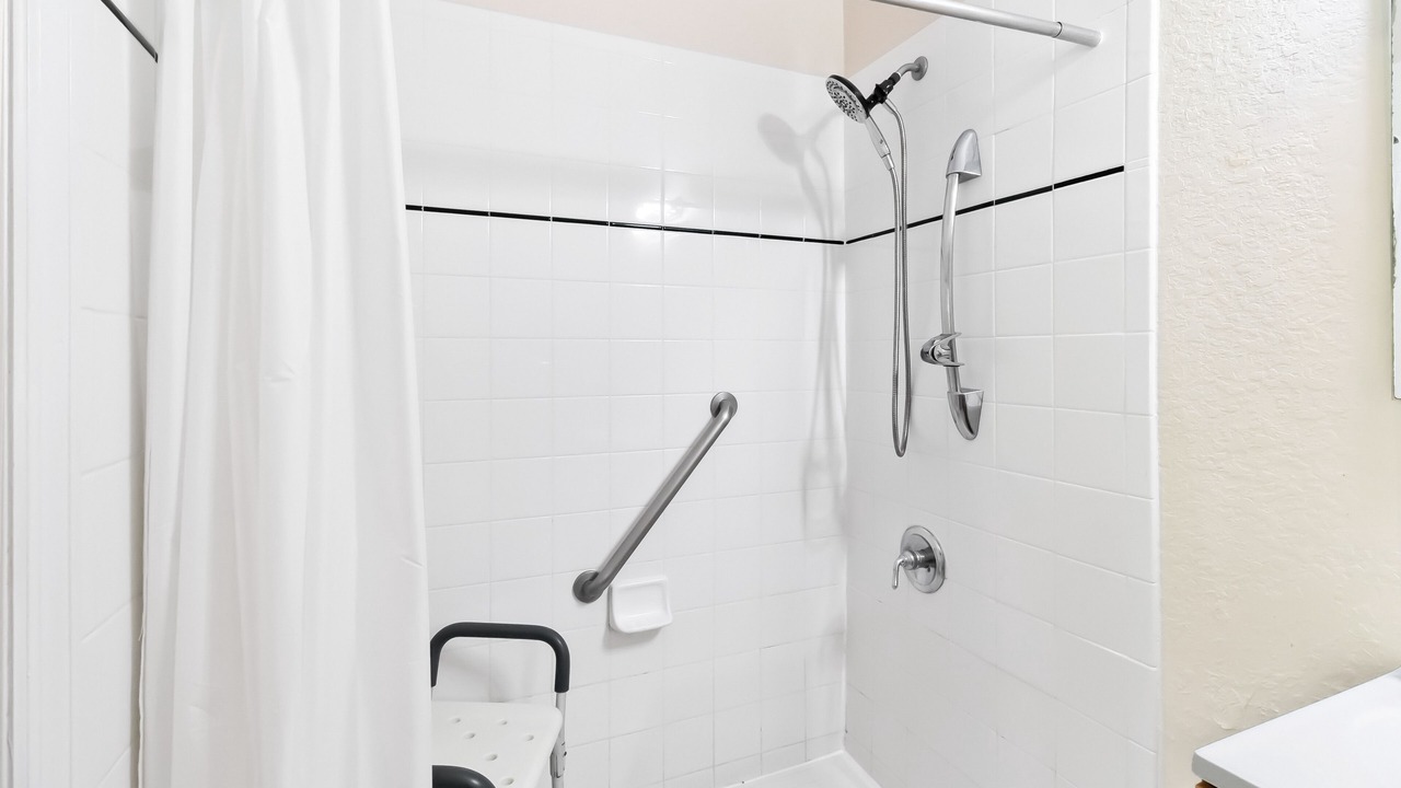 Photo of Bathroom in Hillcrest Estates