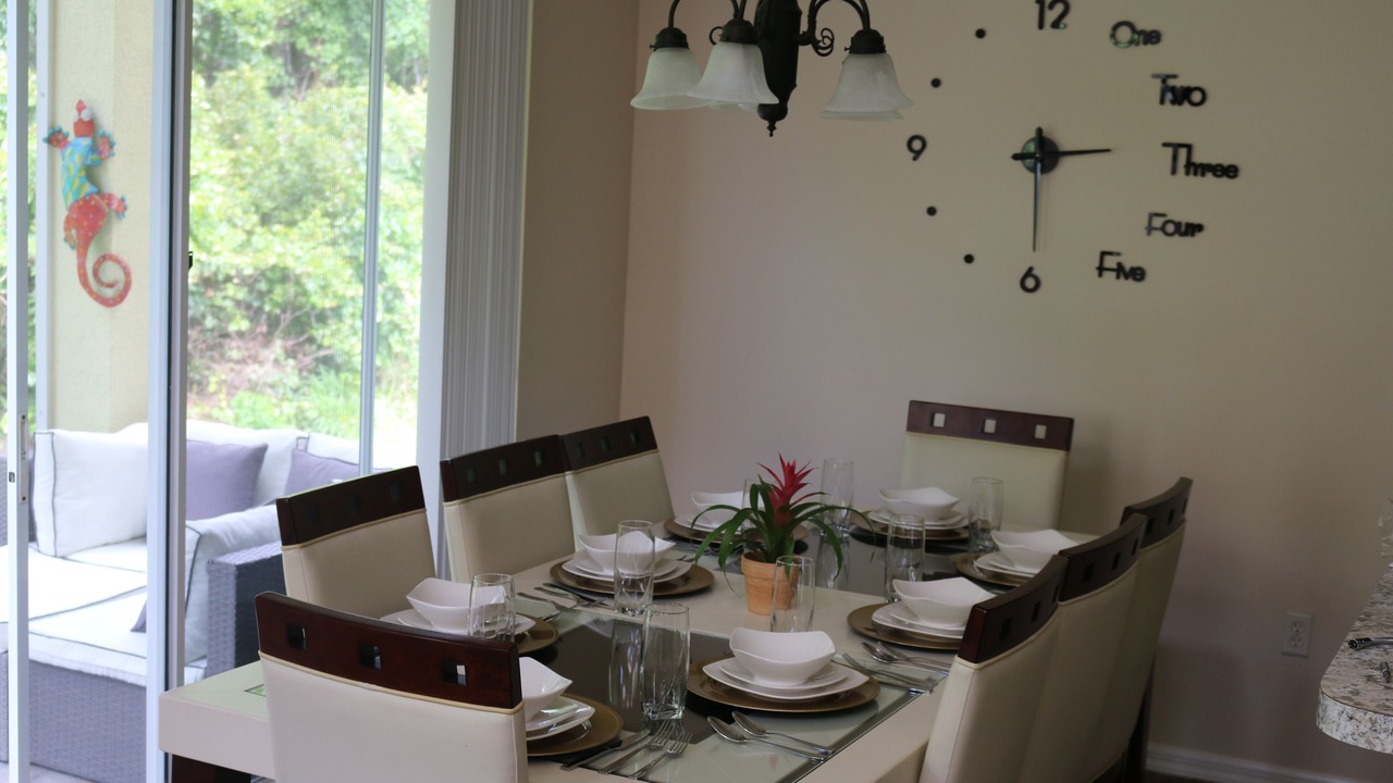 Photo of Bedroom in Windwood Bay