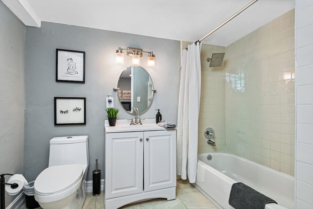 Photo of Bathroom in Safety Harbor