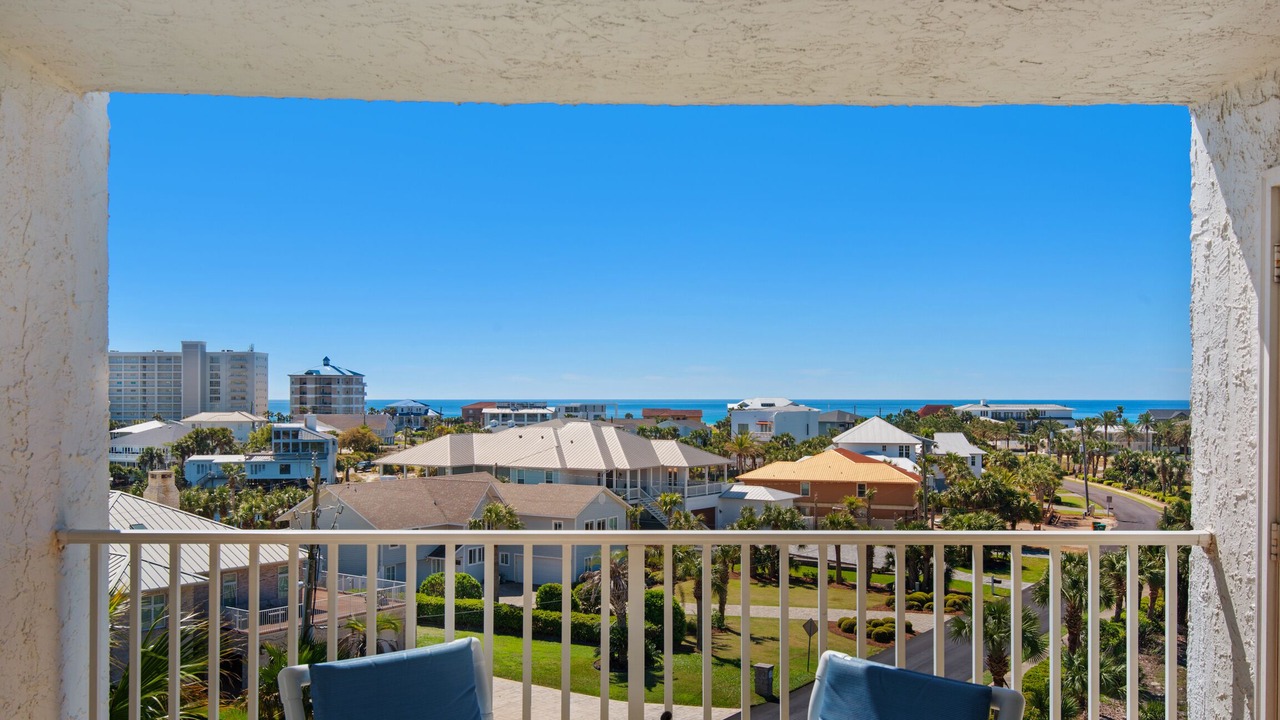 Photo of Patio Balcony in Holiday Isle