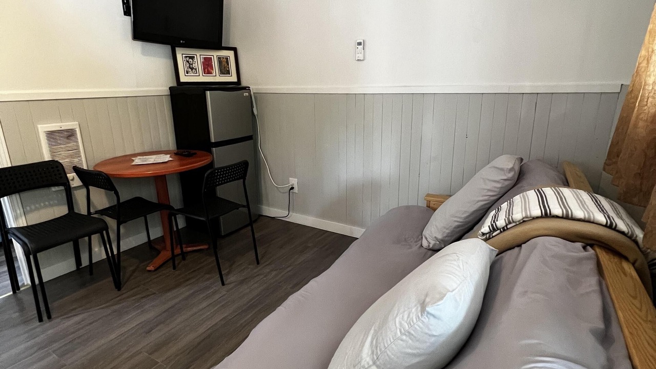 Photo of Livingroom in Wasaga Beach