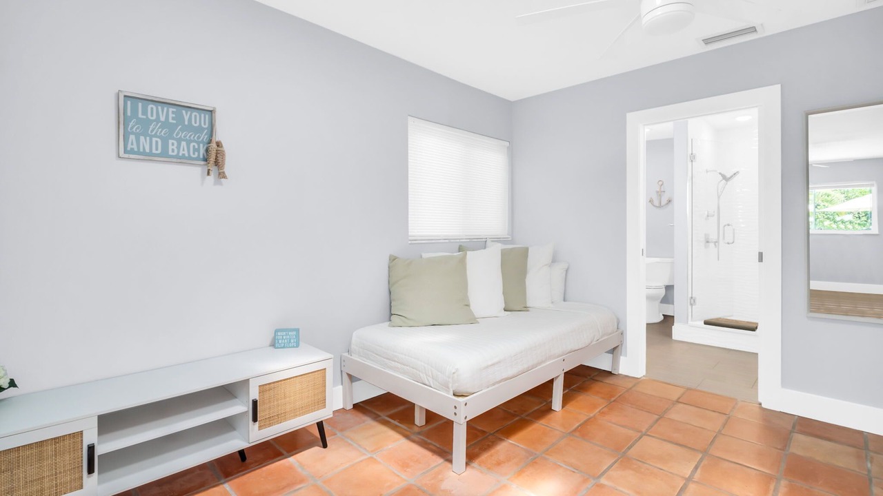 Photo of Bedroom in Indian Rocks Beach